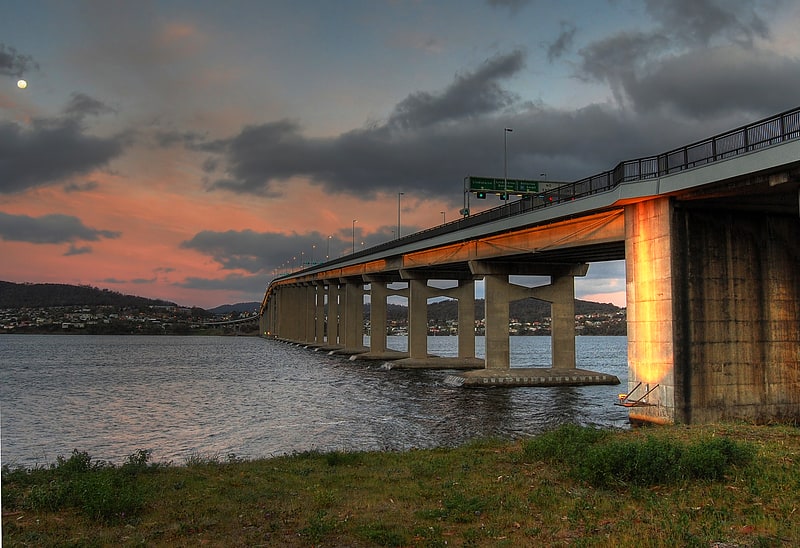 Pont à poutres à la ville de Hobart, Australie