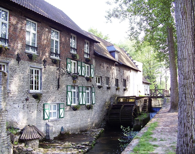 Moulin Lindekemale