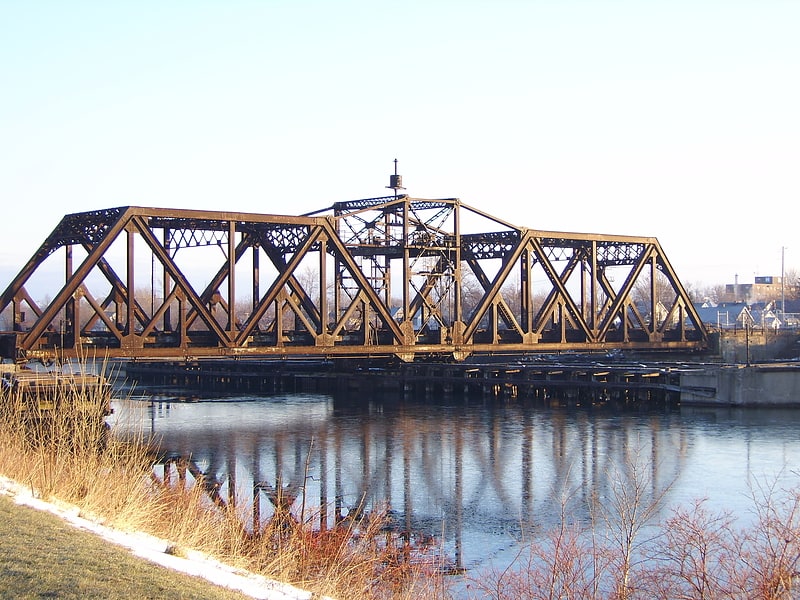Swing bridge in Ontario