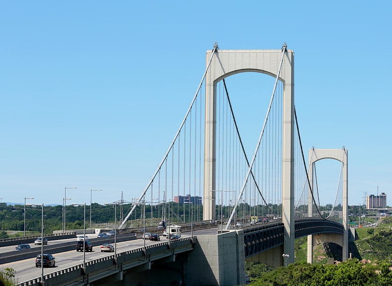 Suspension bridge in Lévis, Quebec