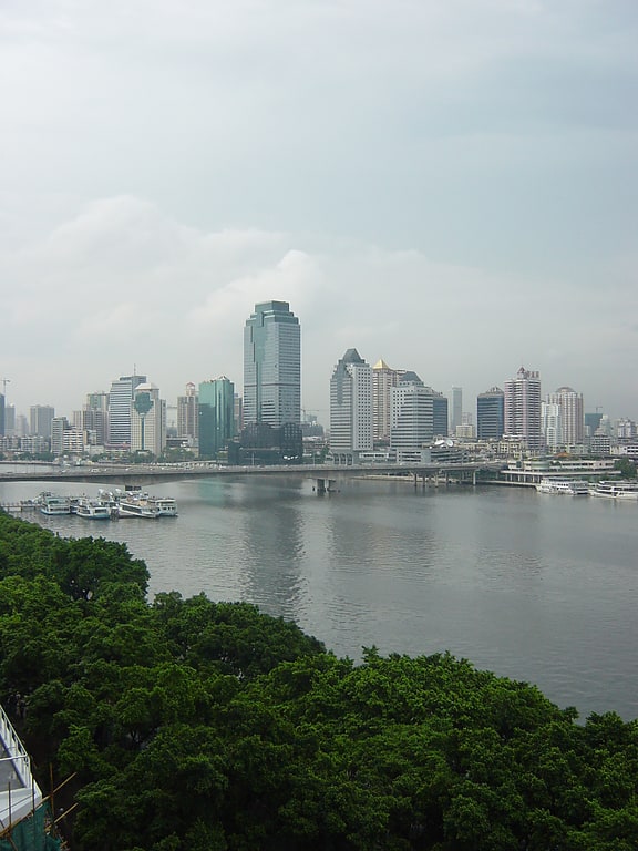 Beam bridge in Guangzhou, China