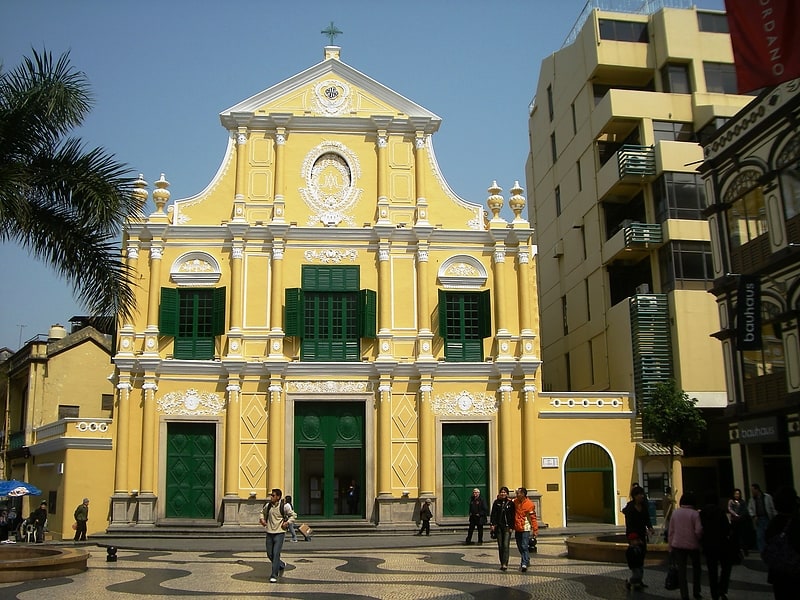 Église baroque fondée en 1587
