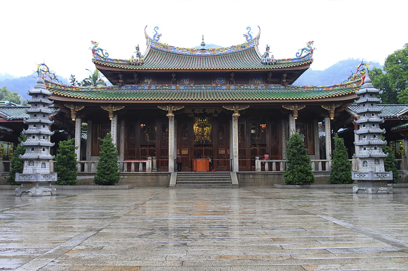 Vaste temple bouddhiste de la dynastie Tang.