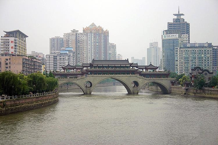 Arch bridge in Chengdu, China