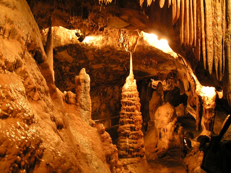 Cueva de Dechen