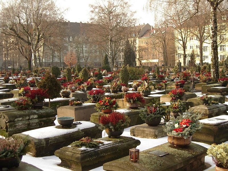 Friedhof in Nürnberg, Bayern