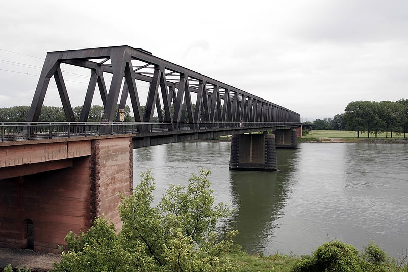 Truss bridge in Lampertheim, Germany