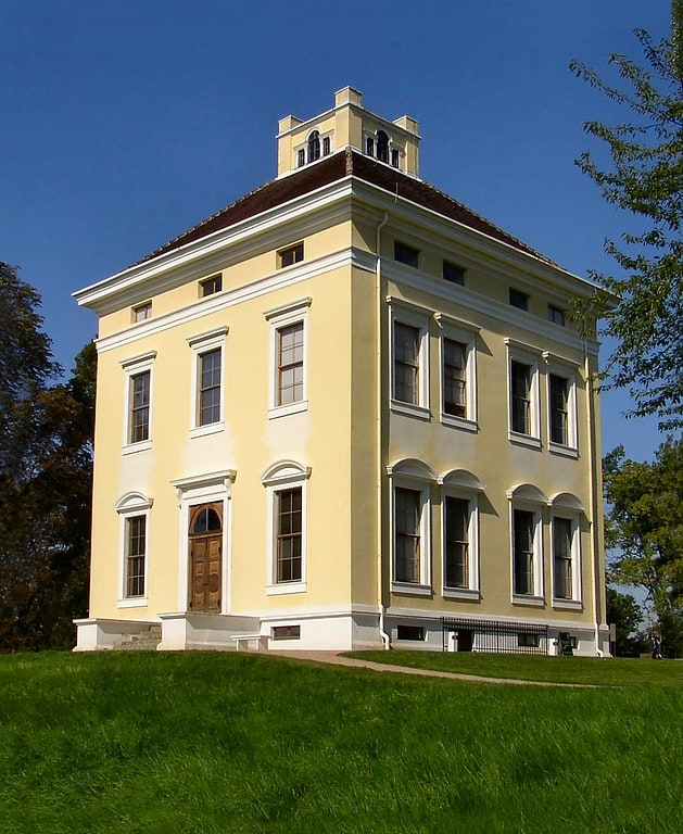 Historical landmark in Dessau-Roßlau, Germany