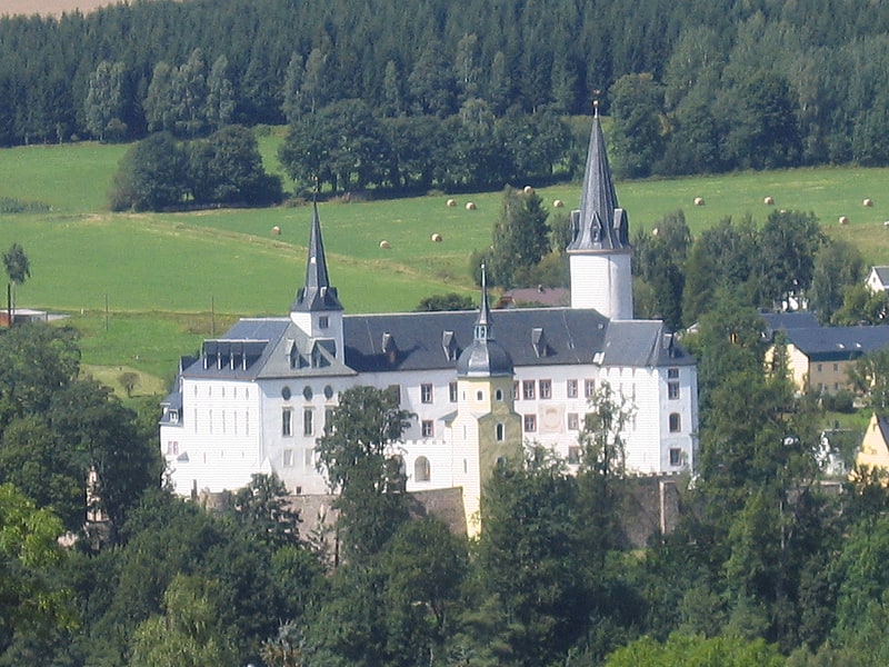 Castle hotel in Neuhausen, Saxony, Germany