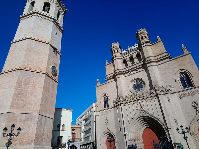 Glockenturm der valencianischen Gotik aus dem 15.