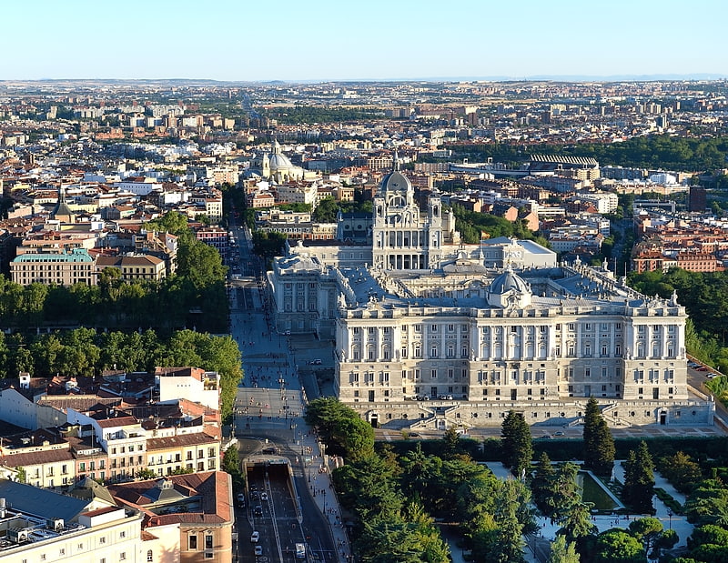 Pałac w Madrycie, Hiszpania