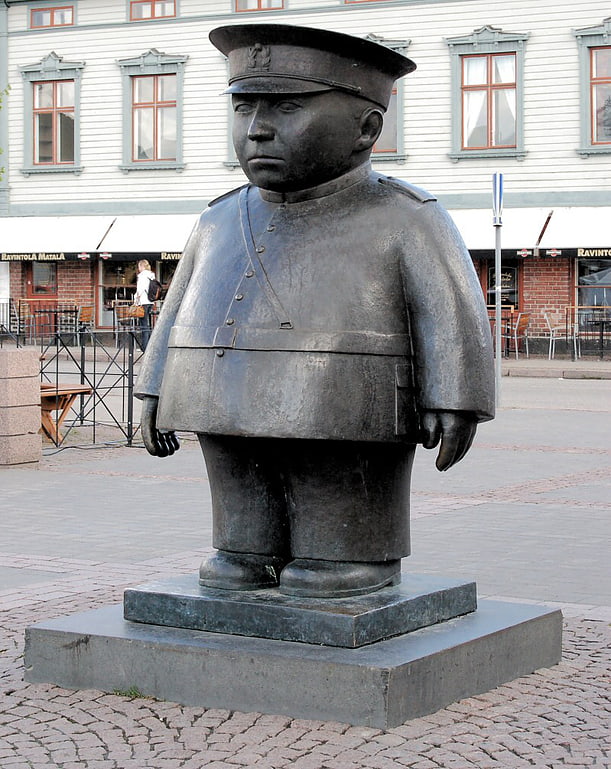 Skulptur von Kaarlo Mikkonen