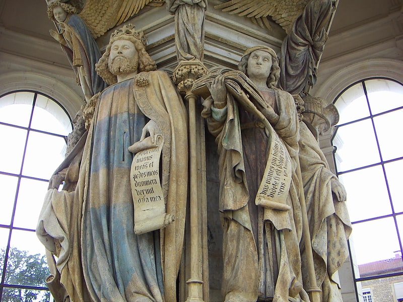 Skulptur von Claus Sluter, Claus de Werve und Johan Maelwael