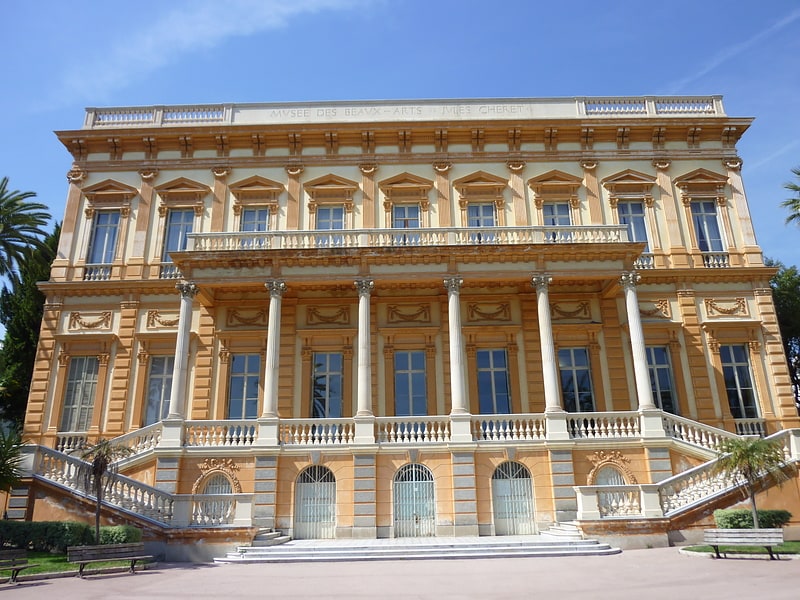 Kunstmuseum mit Werken von Rodin und Sisley