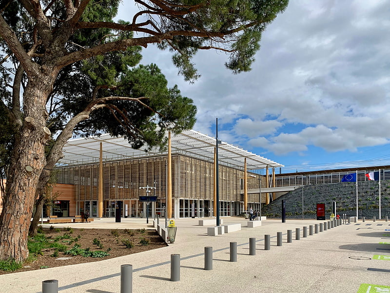 Gare de Nîmes-Pont-du-Gard