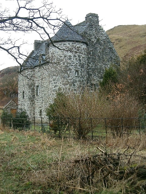 Kilmartin Castle