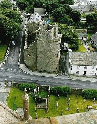 Vestiges majestueux de deux châteaux historiques