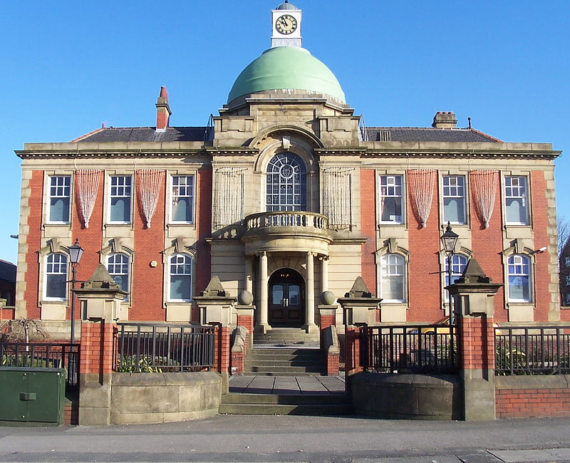 Chadderton Town Hall
