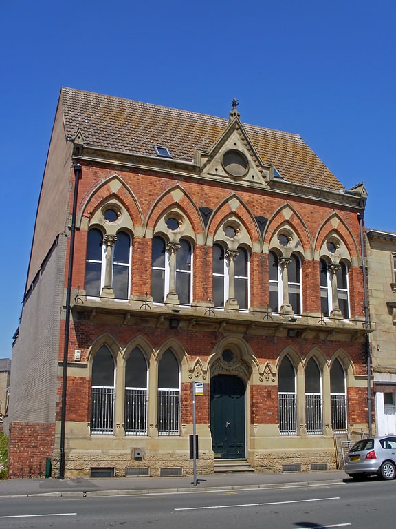The Fielden Free Library