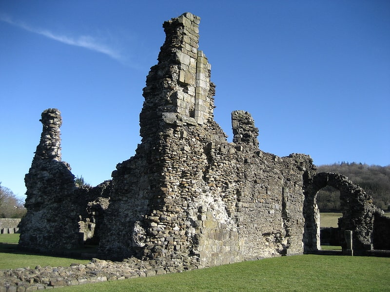 Restos de una abadía del siglo X