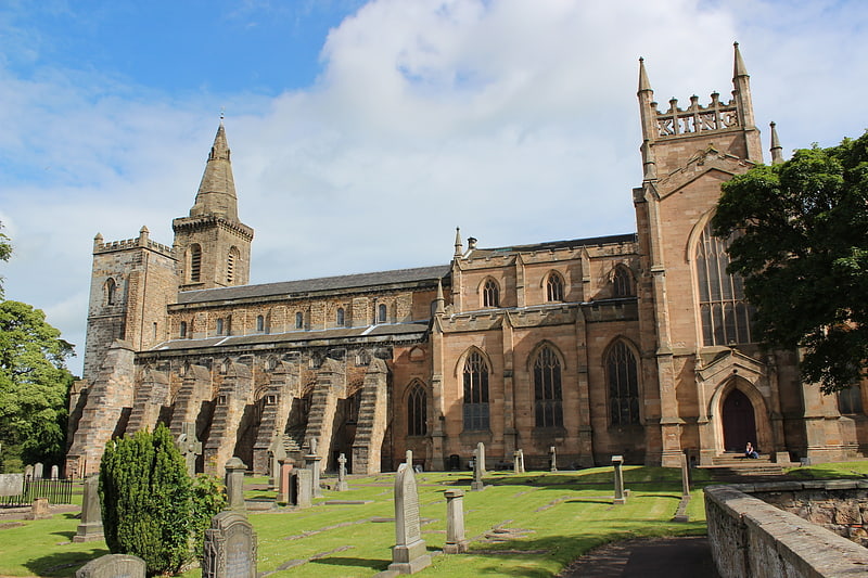Iglesia parroquial en Dunfermline, Escocia