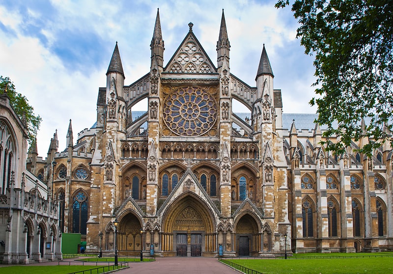 Collegiate church in London, England