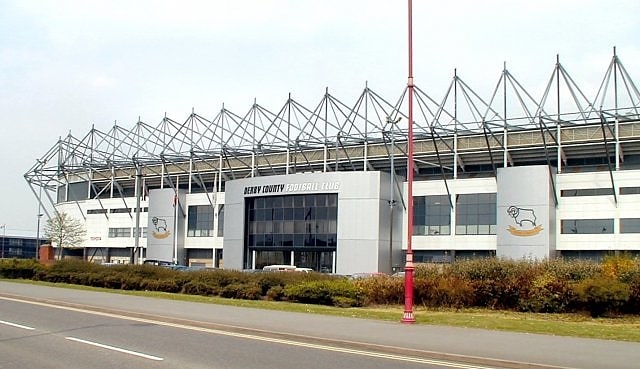 Stade de football à Derby, Angleterre