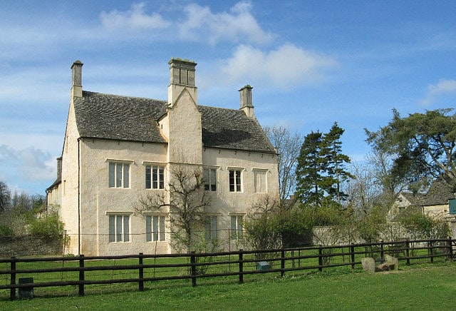 Cogges Manor Farm