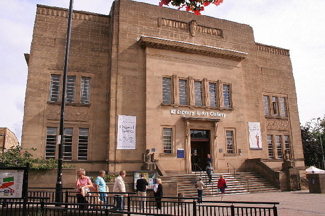 Huddersfield Art Gallery