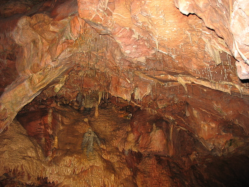 Antigua red de cuevas