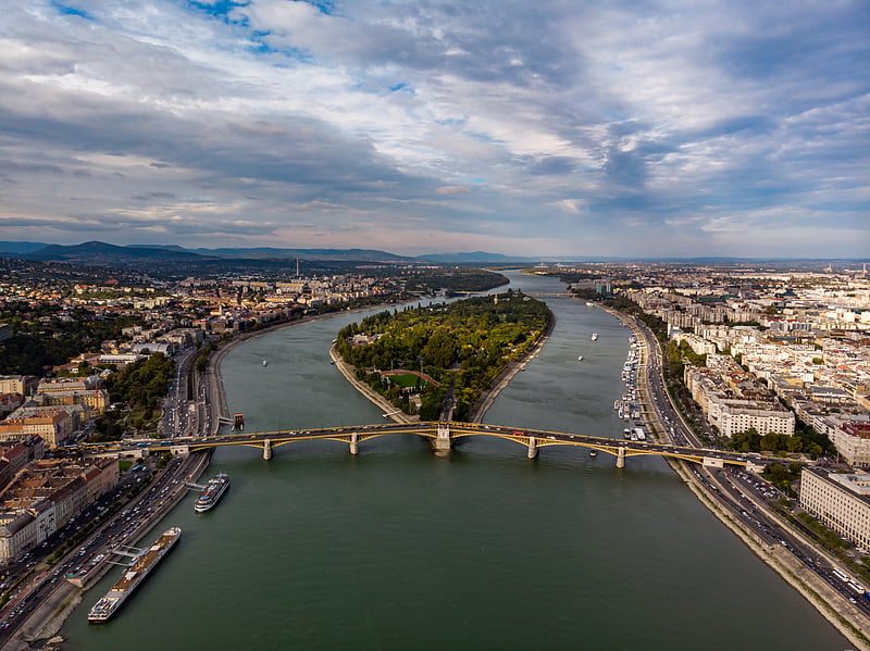 Puente en Budapest, Hungría