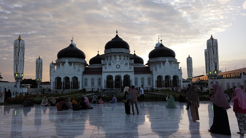 Mezquita en Banda Aceh, Indonesia