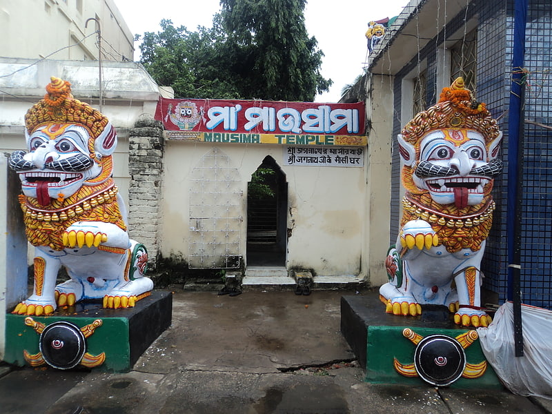 Hindu temple in kalapathar, India