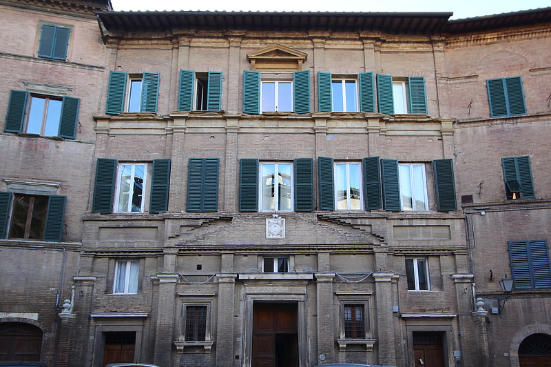 Palazzo Fineschi Segardi