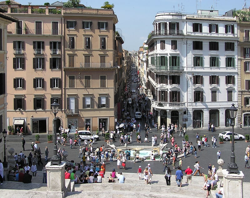 Rue commerçante à Rome, Italie
