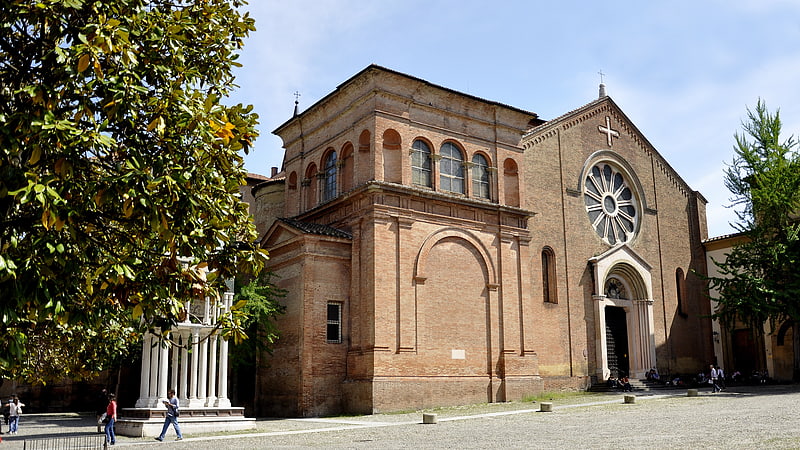 Iglesia en Bolonia, Italia