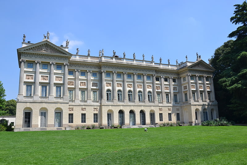Lugar histórico en Milán, Italia