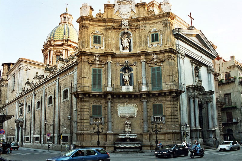 Grande église catholique baroque sicilienne