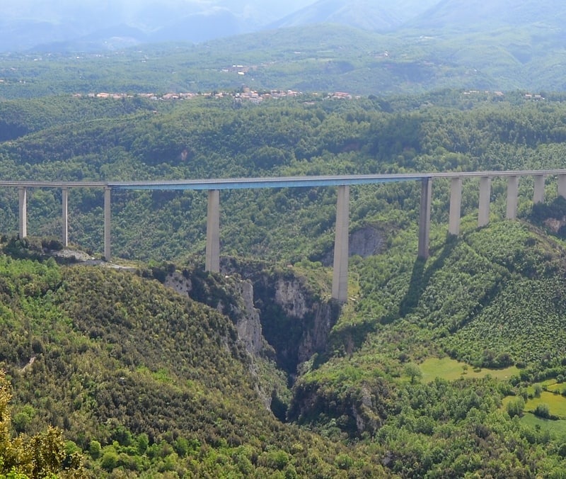 Viaducto Italia