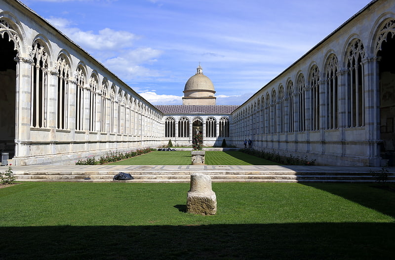 Cementerio en Pisa, Italia