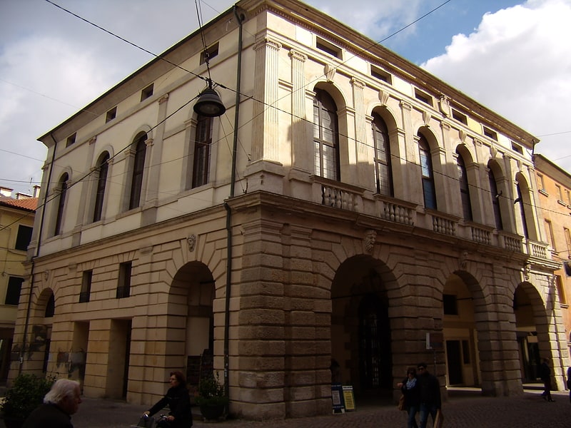 Palazzo Roncale
