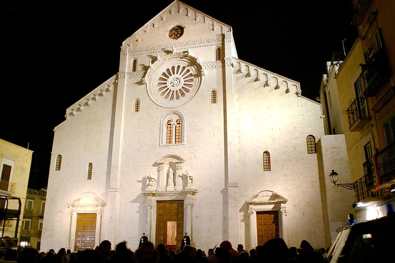Catedral en Bari, Italia