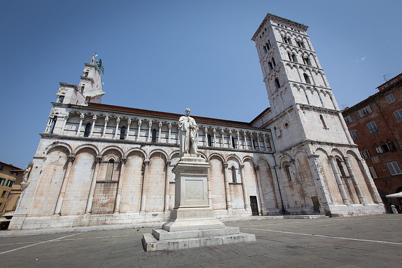 Iglesia en Lucca, Italia