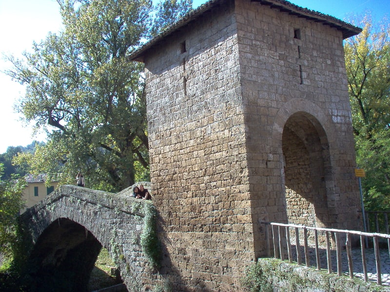 Segmental arch bridge in Subiaco, Italy