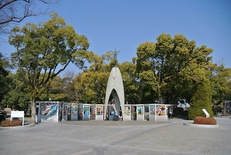 Posąg w Hiroszimie