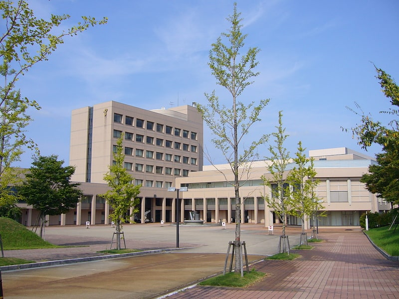 Toyama Prefectural University