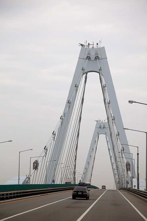 Self-anchored suspension bridge in Incheon, South Korea