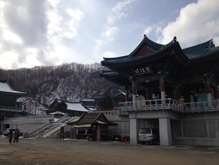 Buddhist temple in Yongin, South Korea