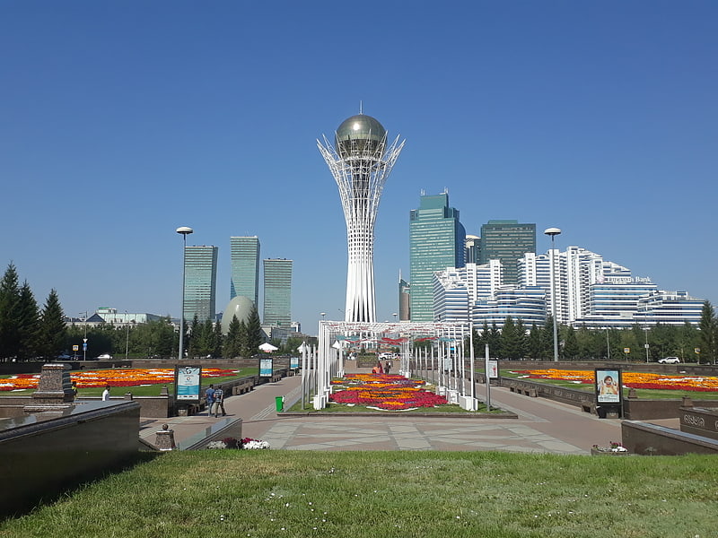 Monument w Nur-Sultan, Kazachstan