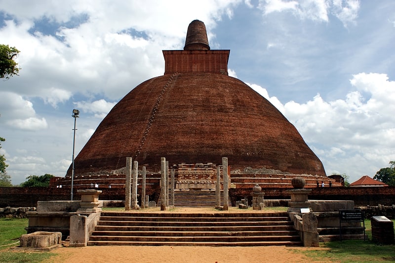 Stupa bekannt als die größte der Welt